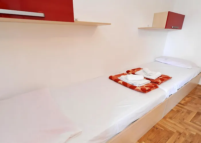 Pako Пакоштане