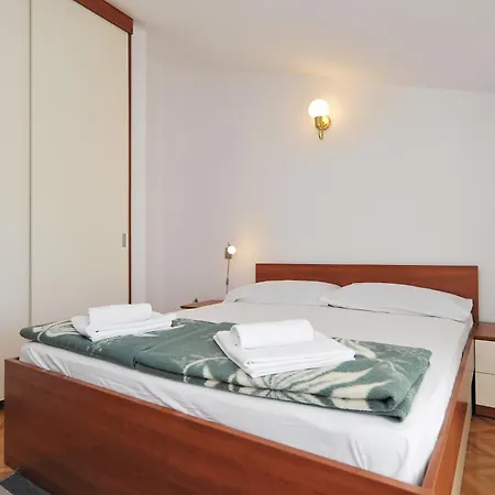 Pako Apartment Pakoštane