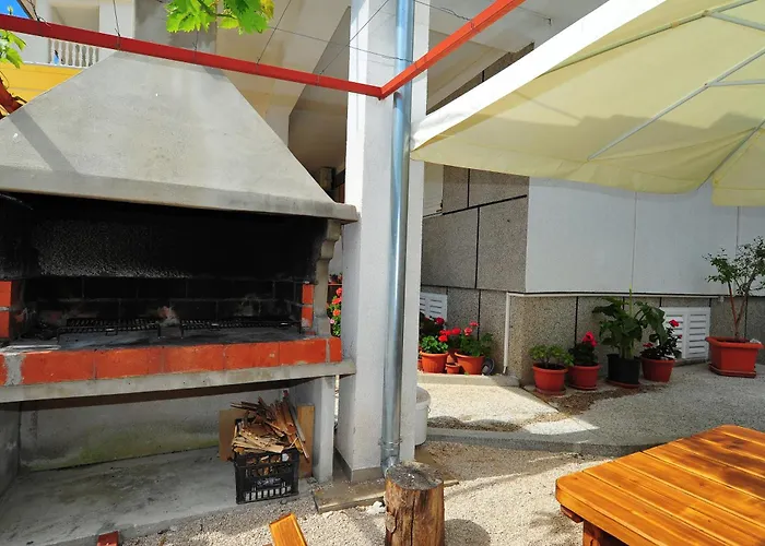 Pako Pakoštane